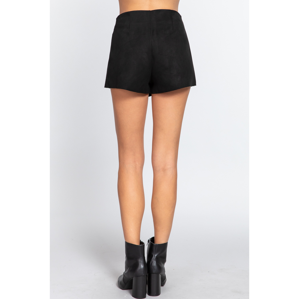 Front Wrap Faux Suede Short Pants - Picture 5 of 8